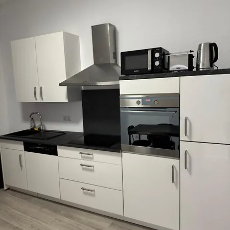 Apartment R&o Modern Private Parking