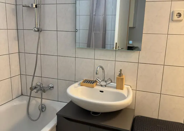 Stilvolles Royal Zentral Ruhig & Parkplatz Inkl * Γκελσενκίρτσεν